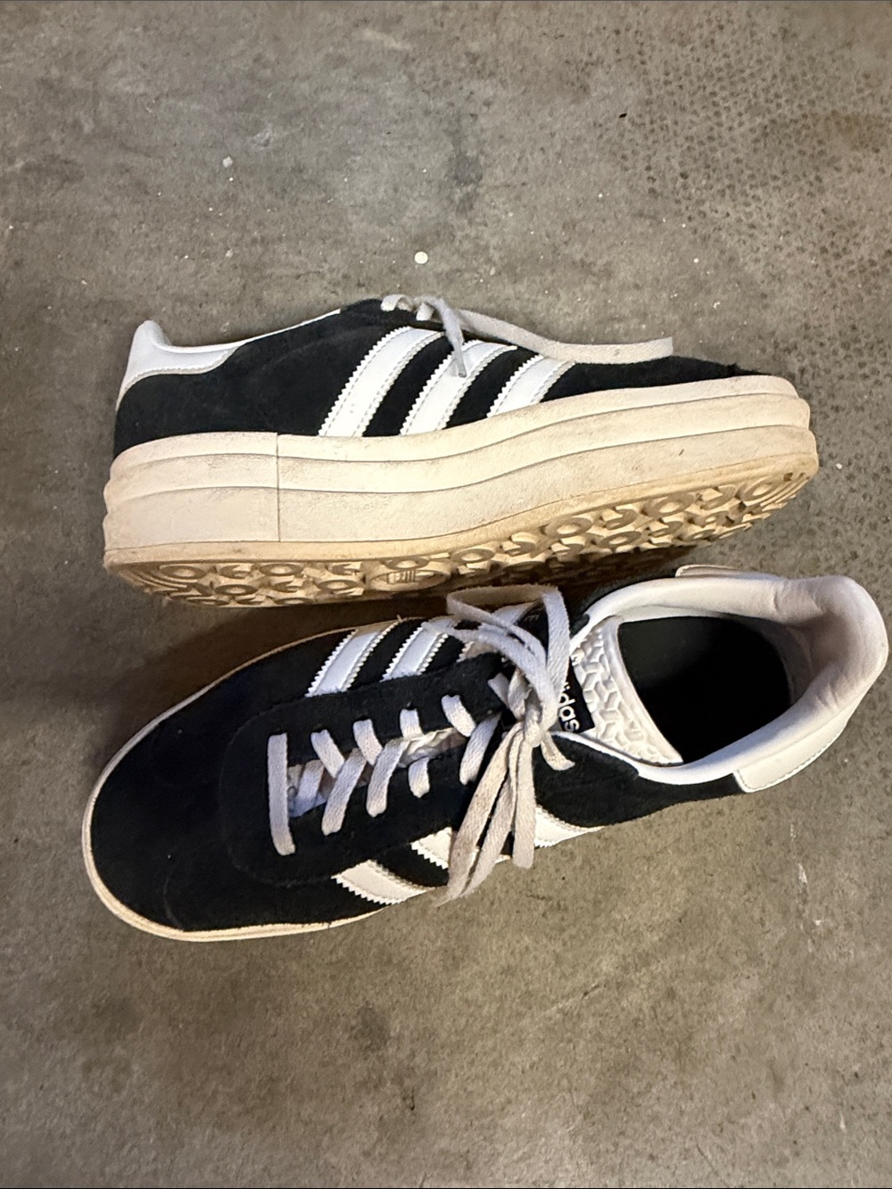 adidas Women's White and Black Sneakers